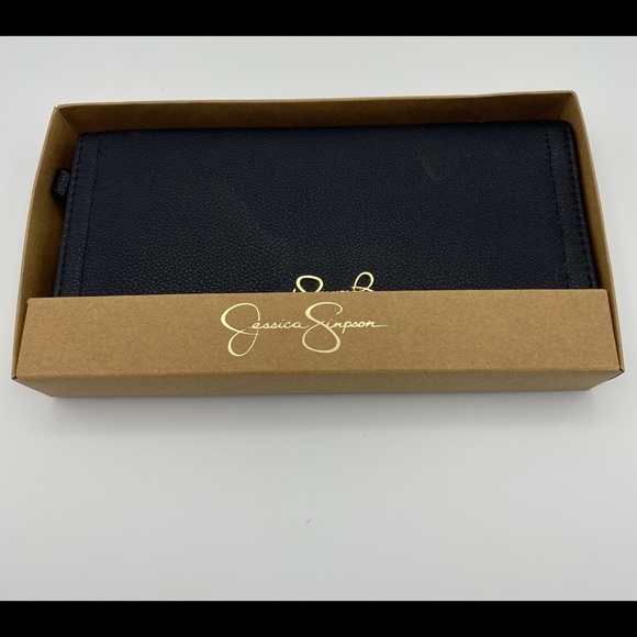 Jessica Simpson Frankie Wallet, Black - Picture 6 of 11
